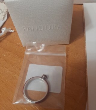 Anello Pandora in Argento Cuore Rosso
