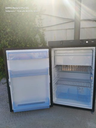 NEVERA DOMETIC RMS 8550 Trivalente Paso Rueda