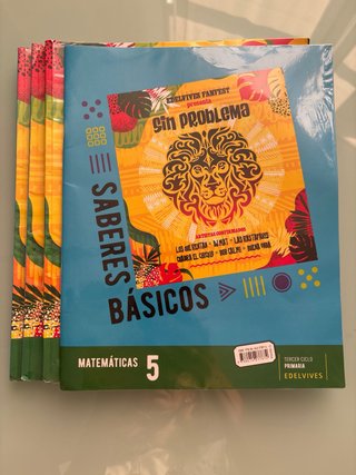 Lote de libros de 5 primaria