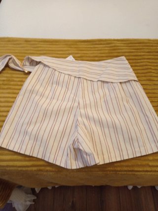 Pantalón corto rayas XS
