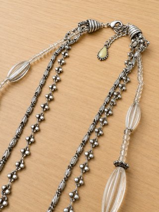 Collana amuleto Hamsa fiori argento e smalto