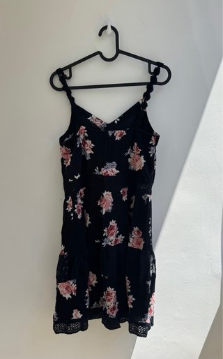 Vestido floral Only talla 34 negro estilo romántic