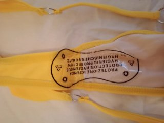 Bikini tanga amarillo sin estrenar