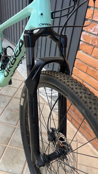Bicicleta Orbea Alma M30 Carbono MTB