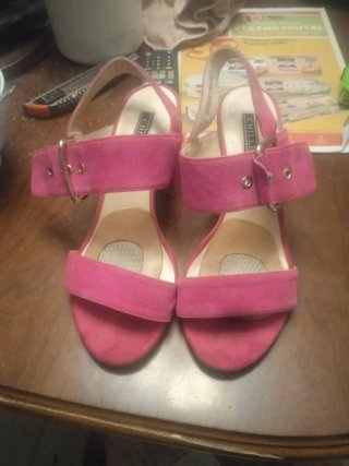 Zapatos de tacón Chille rosas