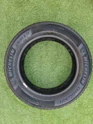 2 o 4 Neumáticos de ocasion Michelin 215/55/17 94V