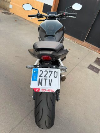 Honda CB650R 2024 EclutchNegra Naked