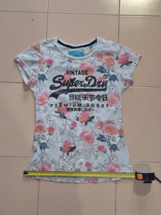 Camiseta Superdry mujer floral