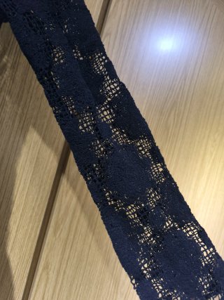 Vestido negro de encaje