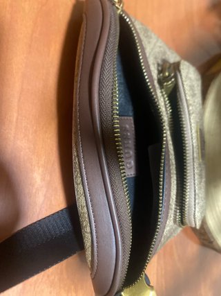 Riñonera GUESS Original