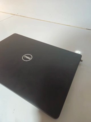 Portátil Dell Negro