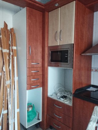 Módulos de cocina madera y metal
