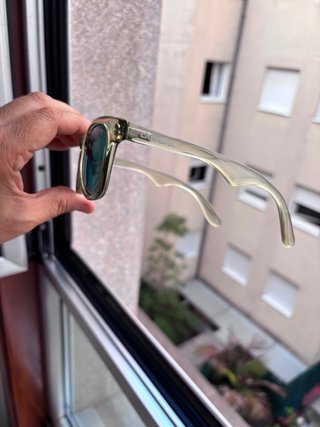 Gafas de sol Carrera doradas y verdes