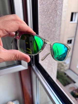 Gafas de sol Carrera doradas y verdes