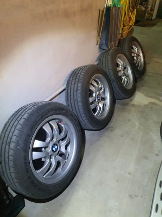 Llantas BMW con neumáticos