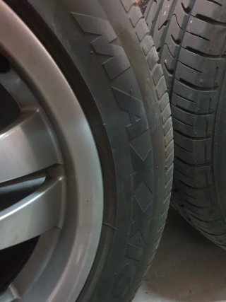 Llantas BMW con neumáticos