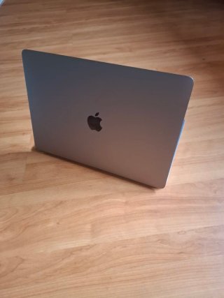 MacBook Air 13 M1 256GB + Apple Care
