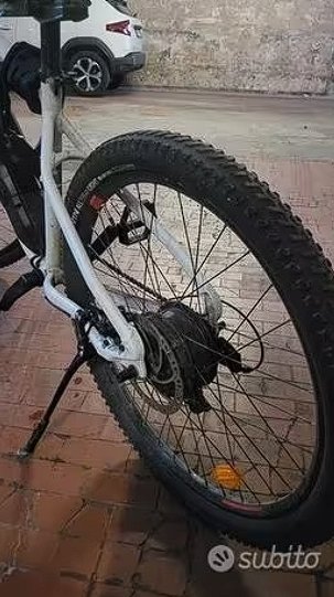 Bicicletta Elettrica Rockrider ST 100 L