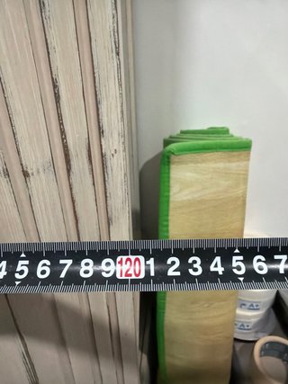 Vitrina de salón de madera y cristal