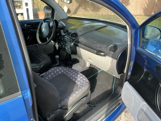 Volkswagen Beetle 2.0