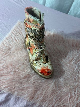 Botines Alma en Pena Multicolor con Pedrería