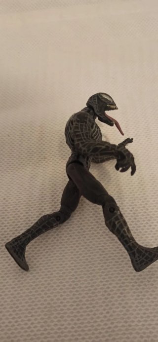 7 Figuras de Acción Spiderman + 1 figura de batman