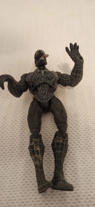 7 Figuras de Acción Spiderman + 1 figura de batman