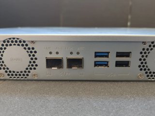 Servidor NAS QNAP TS-435XeU