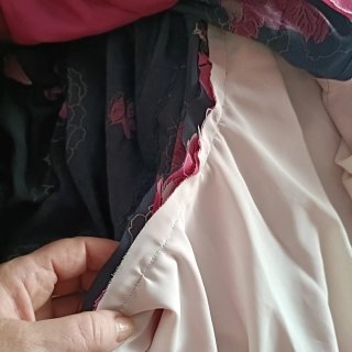 Traje de Flamenca Artesanal Estilo Bata Rociera.