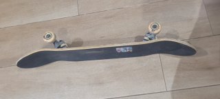 Kit skate completo de la marca Rekd y un regalo