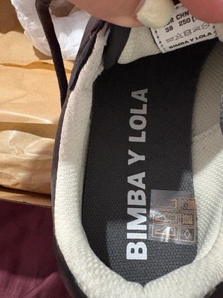 Zapatillas Bimba y Lola mujer negras