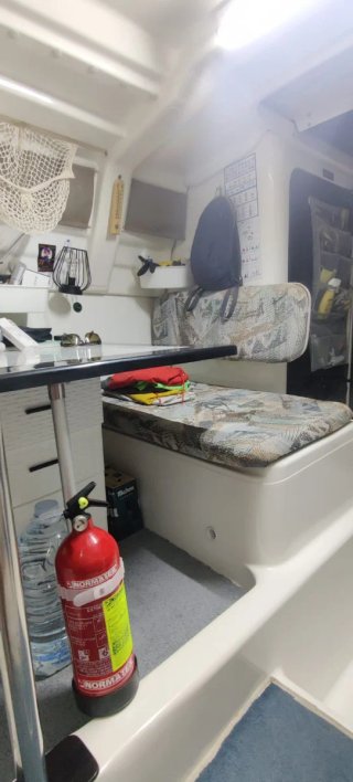 Se vende motovelero MacGregor 26x