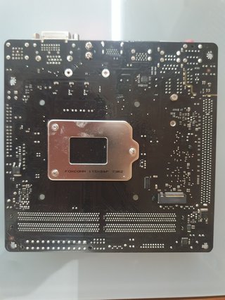 Placa Base Gigabyte GA-H110N-CF + Intel i5-7500