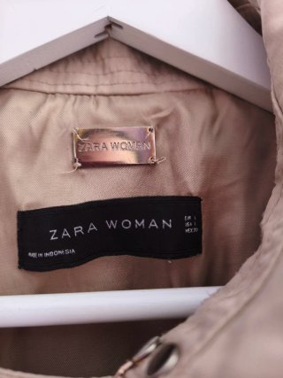 Gabardina Zara Beige Talla L