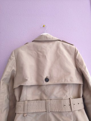 Gabardina Zara Beige Talla L