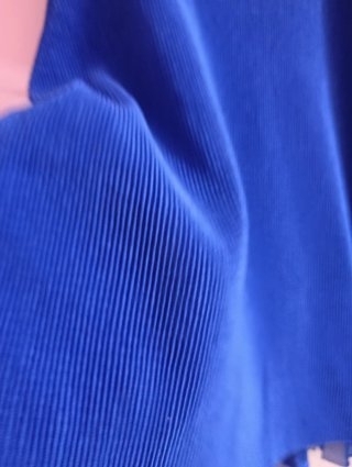 Blusa amplia azul