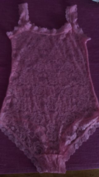 Body de encaje Énfasis rosa talla S
