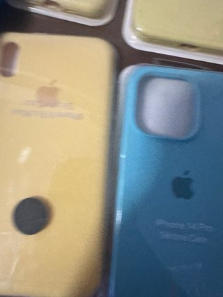 Cover Apple Rosse, Blu e Arancioni