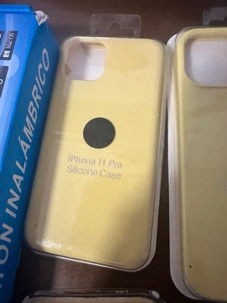 Cover Apple Rosse, Blu e Arancioni