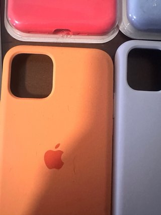 Cover Apple Rosse, Blu e Arancioni