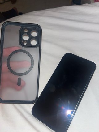 iPhone 14 Pro Max Negro NO ENCIENDE, lo demas perf