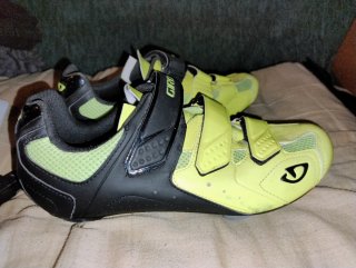 Zapatillas Ciclismo GIRO Amarillo Neón