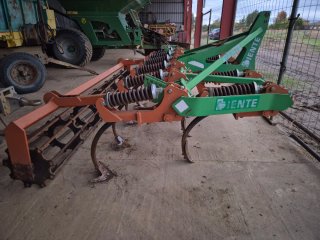 Cultivador Chisel DIENTE