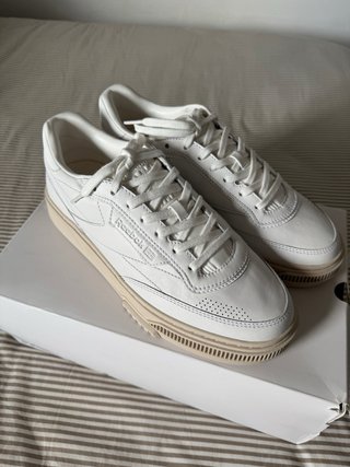 Nuove Reebok