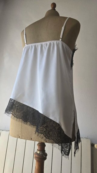 Top lencero encaje blanco/negro talla L