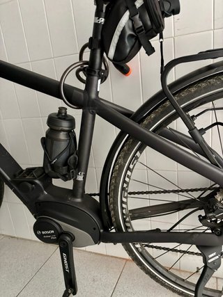 2 Bicicletas Eléctricas: Carretera y Alforja