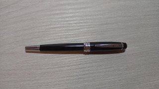 Pluma Cross Nueva