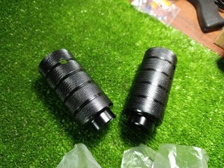 Estriberas Acero Negro BMX