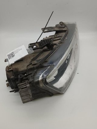 Faro derecho audi 8u0941006 q3 5111