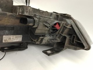 Faro derecho audi 8u0941006 q3 5111